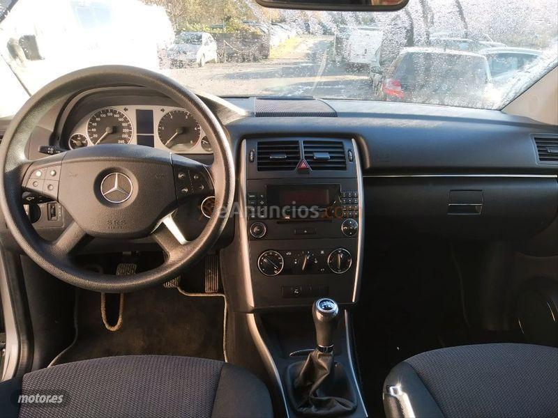 Mercedes Clase B B 180 CDI de 2007 con 238.000 Km por 6.500 EUR. en La Coruna
