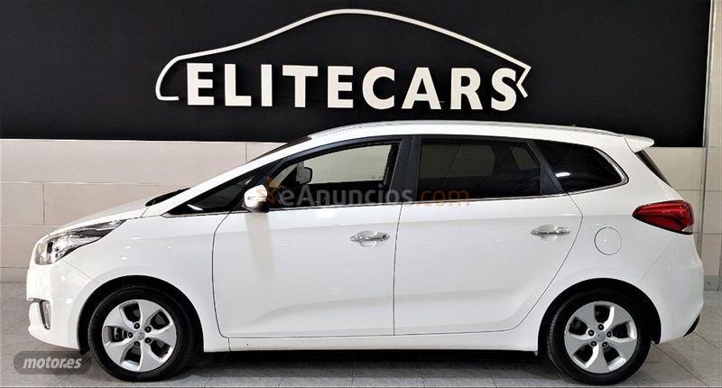 Kia Carens 1.7 CRDi VGT 115cv Concept EcoDynam 5pl de 2015 con 103.000 Km por 12.990 EUR. en Granada