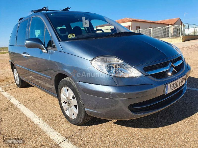 Citroen C8 2.2 HDi 16v Premier II de 2006 con 148.000 Km por 4.900 EUR. en Badajoz