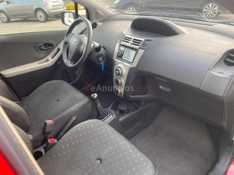 Toyota Yaris 1.3  Vvti 