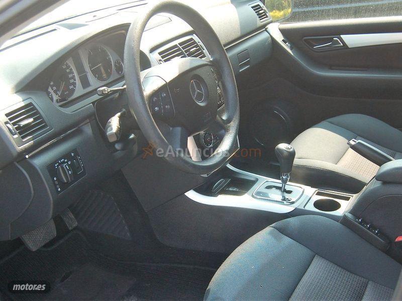 Mercedes Clase B B 180 CDI de 2009 con 240.000 Km por 8.500 EUR. en La Coruna