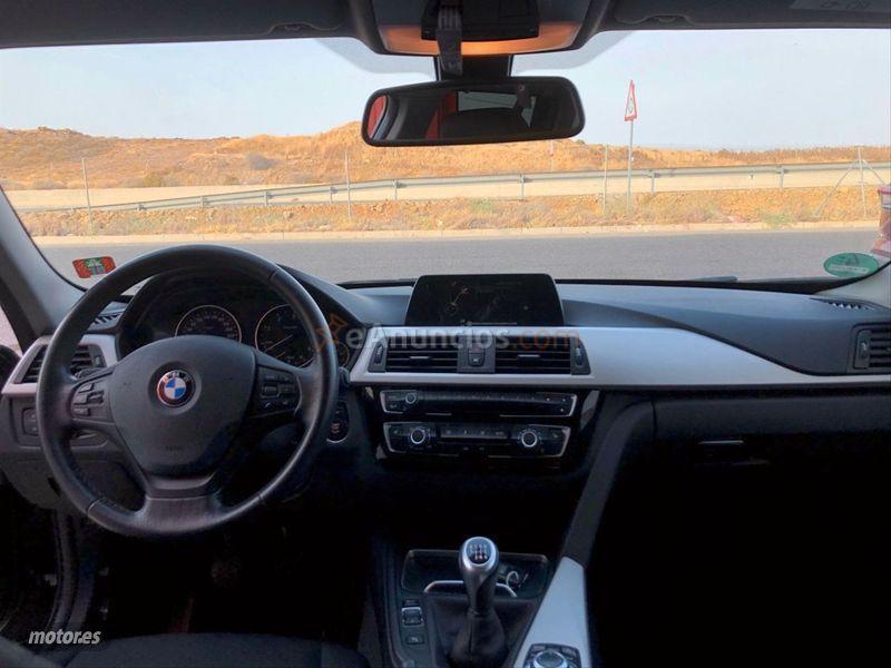 BMW Serie 3 316d Touring de 2016 con 154.000 Km por 13.799 EUR. en Sevilla