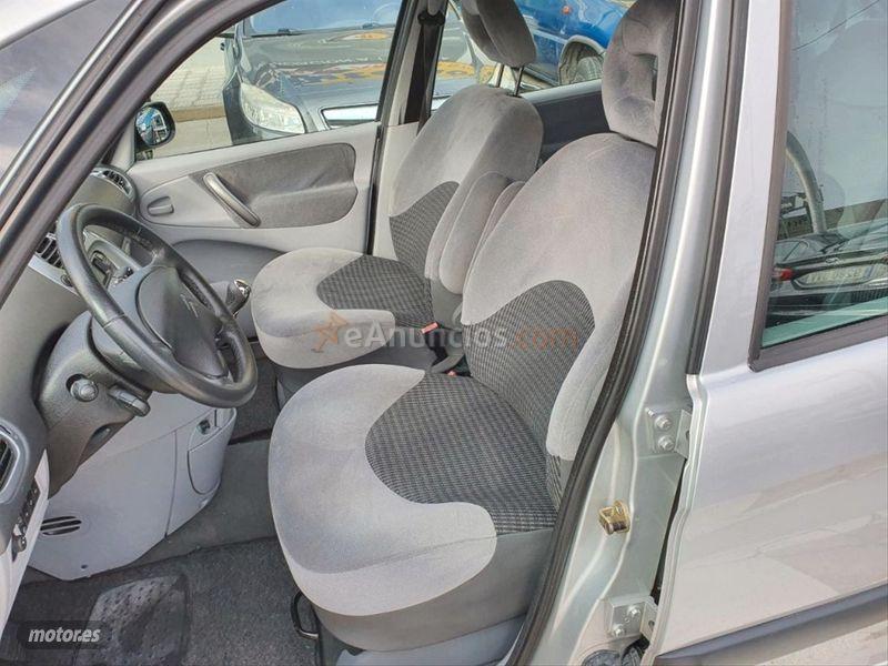Citroen Xsara Picasso 1.6 16v HDI SX Top de 2006 con 87.000 Km por 4.900 EUR. en Salamanca