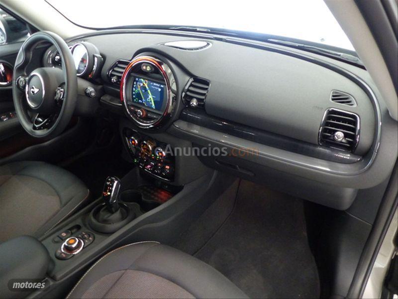 Mini Clubman COOPER D de 2020 con 5.127 Km por 30.900 EUR. en Guipuzcoa