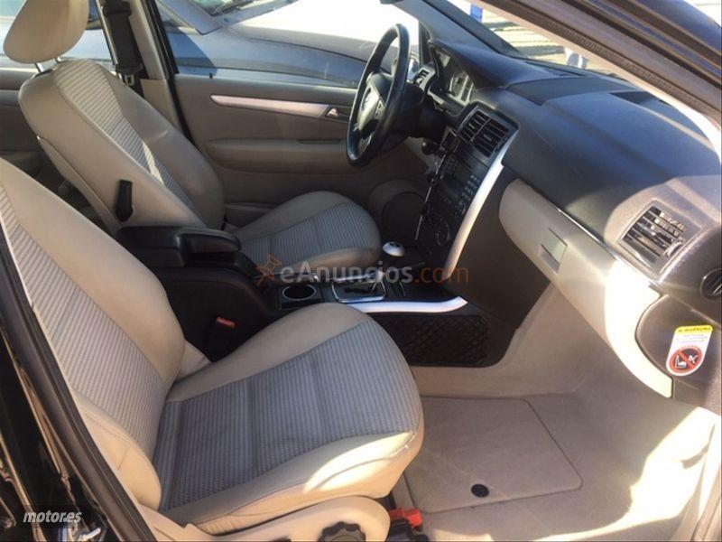 Mercedes Clase B B 200 CDI de 2007 con 240.000 Km por 5.800 EUR. en Madrid
