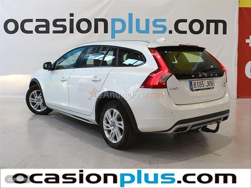 Volvo V 60 2.4 D4 AWD Momentum Auto de 2016 con 142.433 Km por 18.900 EUR. en Albacete