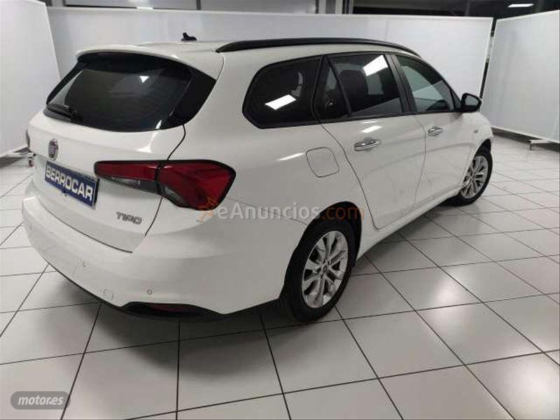 Fiat Tipo 1.3 Easy 70kW 95CV diesel Mjet. SW de 2018 con 31.514 Km por 13.940 EUR. en Sevilla