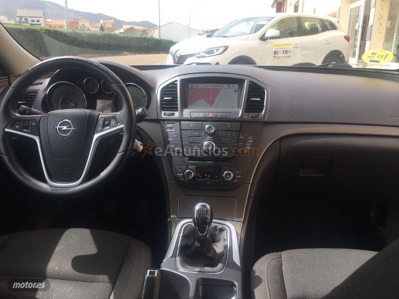 Opel Insignia Spo. Tourer 2.0CDTI 130CV Selective Auto de 2012 con 220.700 Km por 5.590 EUR. en Badajoz