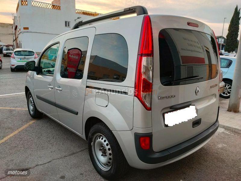 Renault Kangoo Combi Nue. Kangoo Combi Expression dCi 90 Gen5 de 2014 con 215.311 Km por 8.900 EUR. en Castellon