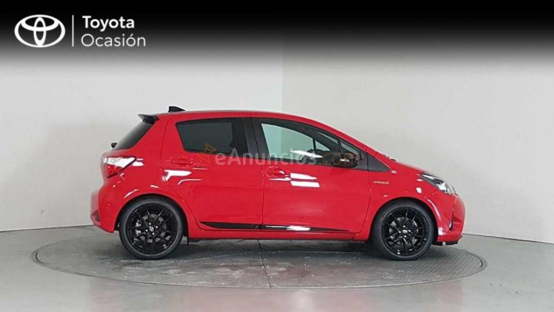 Toyota Yaris 100H 1.5 GR-Sport 