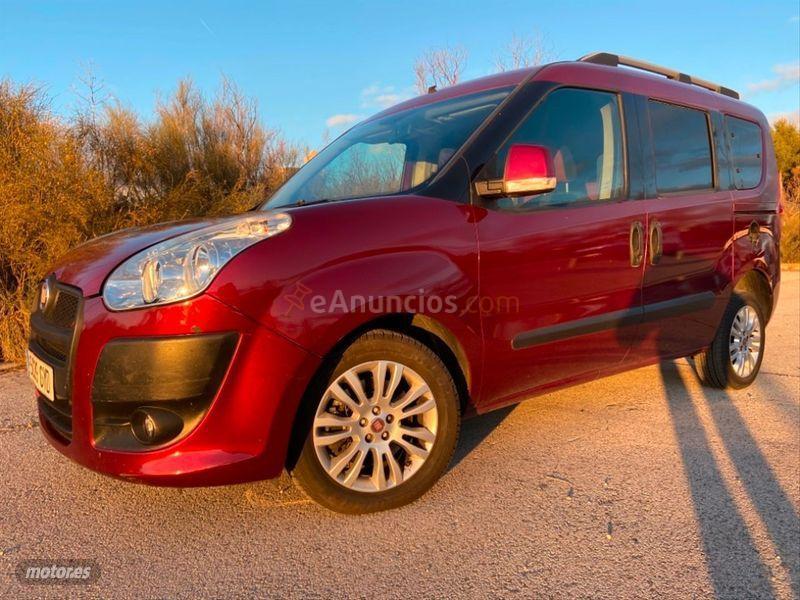 Fiat Doblo Panorama Emotion 2.0 Multijet 135cv de 2010 con 160.000 Km por 6.800 EUR. en Madrid