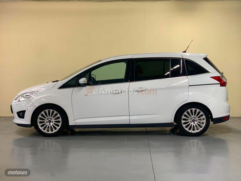 Ford Grand C-Max 1.0 EcoBoost 125 AutoStartStop Titani. de 2014 con 90.000 Km por 13.500 EUR. en Barcelona