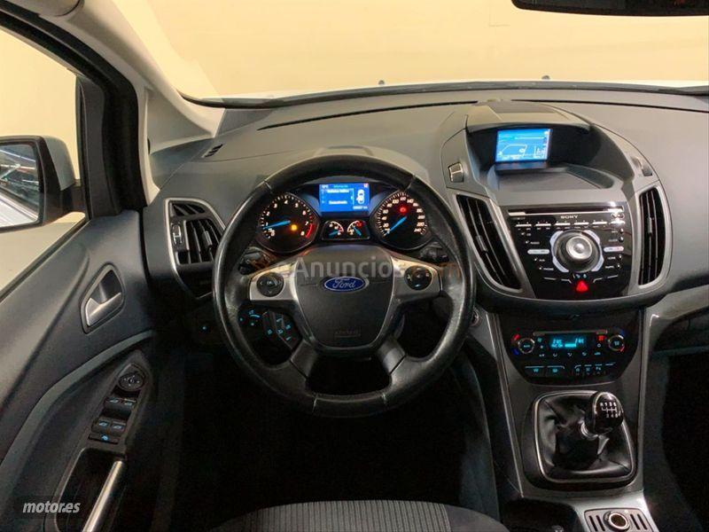 Ford Grand C-Max 1.0 EcoBoost 125 AutoStartStop Titani. de 2014 con 90.000 Km por 13.500 EUR. en Barcelona