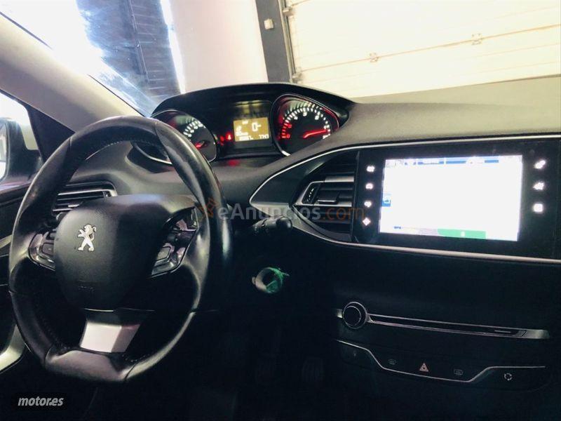Peugeot 308 SW Business Line 1.6 BlueHDi 88KW 120CV de 2017 con 120.000 Km por 8.900 EUR. en Las Palmas