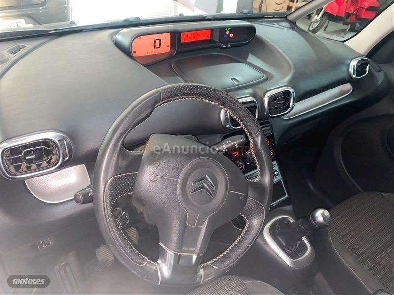 Citroen C3 Picasso HDI 90cv Airdream LX de 2010 con 112.000 Km por 6.000 EUR. en Granada
