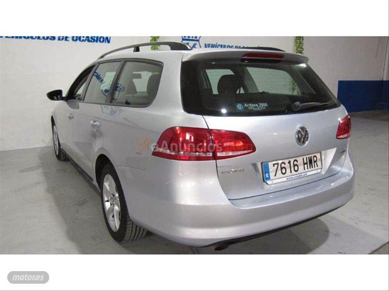 Volkswagen Passat Variant 1.6 TDI 105cv Edition BMot Tech de 2014 con 179.000 Km por 9.500 EUR. en Madrid