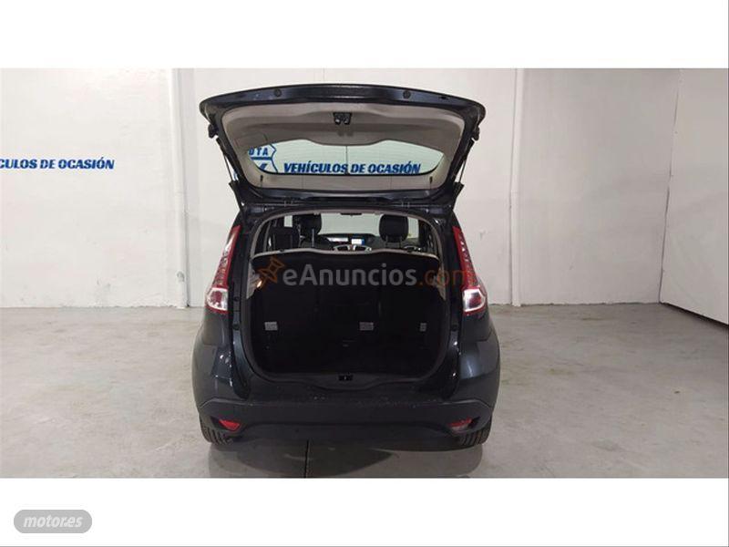 Renault Scenic Dynamique 1.9dCi 130cv de 2009 con 279.000 Km por 4.900 EUR. en Madrid