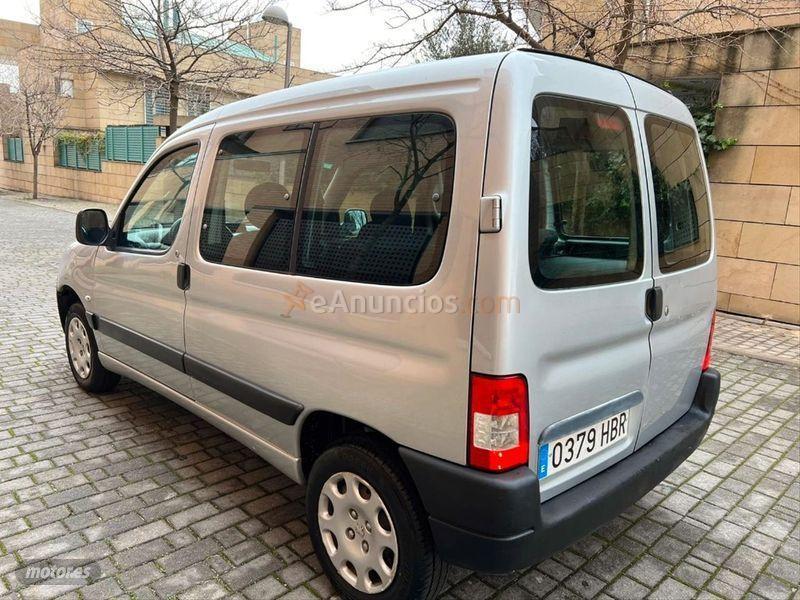 Peugeot Partner Tepee Active 1.6 HDi 92cv de 2011 con 202.000 Km por 4.999 EUR. en Madrid