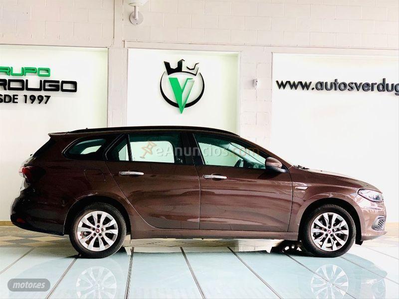 Fiat Tipo SW 1.3 Multijet 70kW 95CV Lounge de 2019 con 28.000 Km por 13.500 EUR. en Badajoz