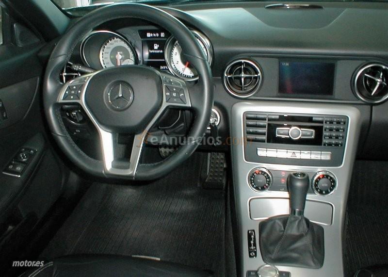 Mercedes Clase SLK 200 de 2012 con 43.000 Km por 23.990 EUR. en Tenerife
