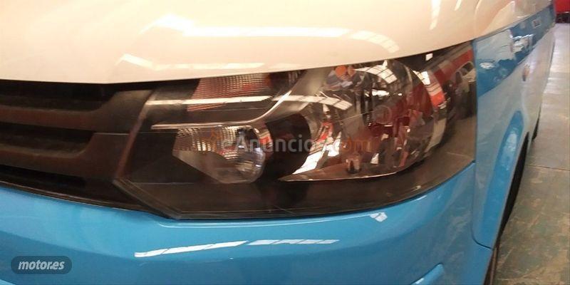 Volkswagen Transporter Kombi PRO Largo TA 2.0 TDI BMT 140CV de 2015 con 176.000 Km por 23.800 EUR. en Valencia