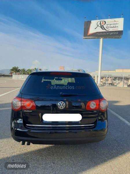Volkswagen Passat Variant 1.9 TDI Advance de 2006 con 310.000 Km por 3.600 EUR. en Murcia