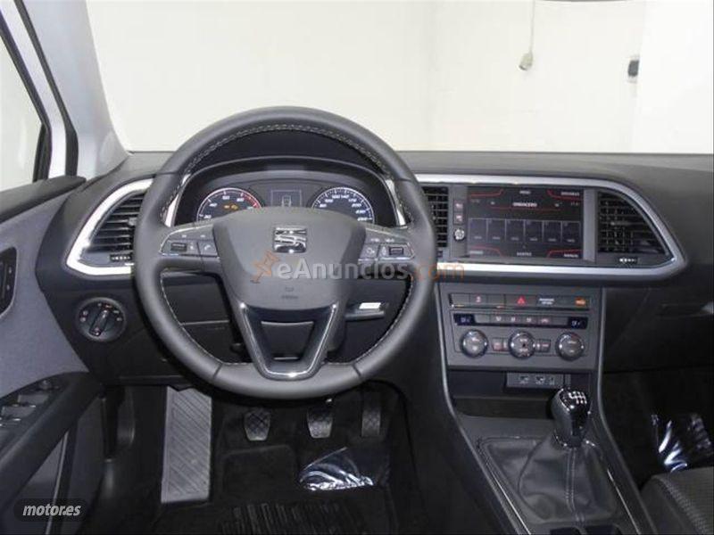 Seat Leon ST 1.6 TDI 85kW 115CV StSp Style de 2019 con 93.775 Km por 15.900 EUR. en Granada