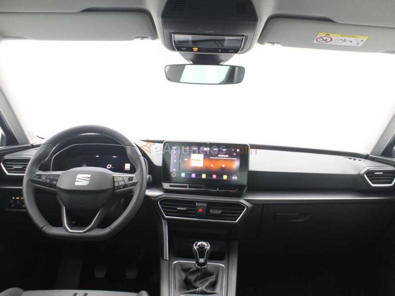 SEAT LEON 1.5 TSI 130 SS STYLE 5P (PACK STYLE GO)