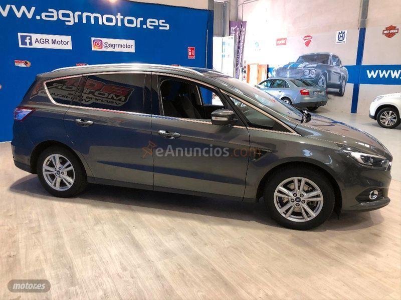 Ford S-Max 2.0 TDCi 110kW 150CV Titanium de 2018 con 198.000 Km por 17.999 EUR. en Salamanca