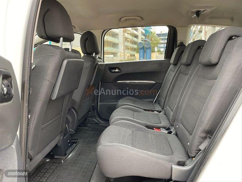 Peugeot 5008 Allure 2.0 BlueHDi 150 FAP de 2016 con 352.000 Km por 6.900 EUR. en Barcelona