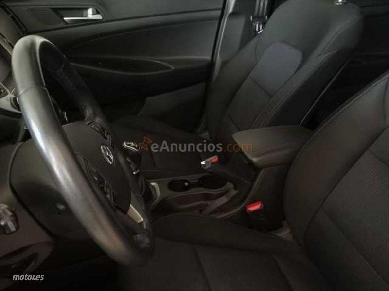 Hyundai Tucson Tucson 1.7CRDI BD Link Sky 4x2 115 de 2017 con 31.153 Km por 22.990 EUR. en Jaen