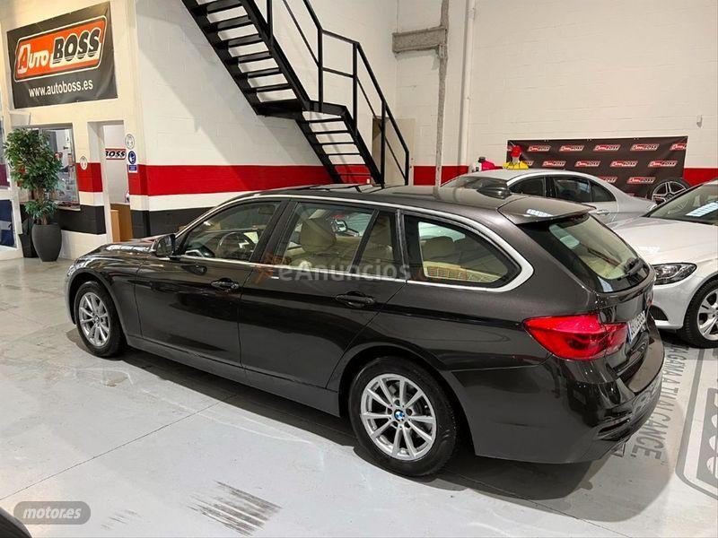 BMW Serie 3 316d Touring de 2016 con 139.000 Km por 15.990 EUR. en Sevilla