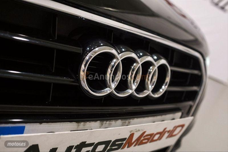 Audi A4 Avant 2.0 TDI 150cv S line edition de 2015 con 137.989 Km por 16.790 EUR. en Madrid