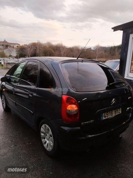 Citroen Xsara Picasso 1.8 16v Exclusive de 2002 con 255.000 Km por 1.500 EUR. en La Coruna