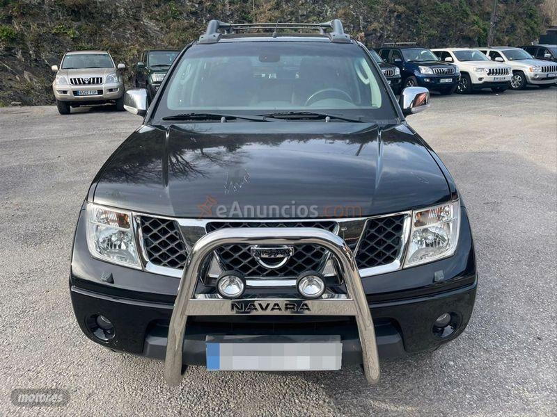 Nissan Navara 4X4 Doble Cabina LE Tecnologico de 2008 con 155.000 Km por 16.500 EUR. en Navarra