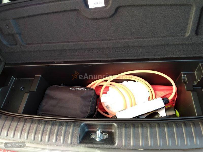 Kia Ceed SW Tourer 1.6 GDi PHEV 104kW 141CV eTech de 2021 con 12.001 Km por 28.400 EUR. en Leon