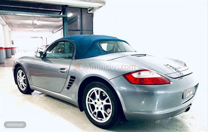 Porsche Boxster 2.7 de 2005 con 199.000 Km por 13.499 EUR. en Madrid