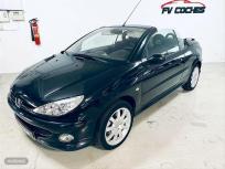 Peugeot 206 CC 2.0 de 2005 con 179.000 Km por 3.499 EUR. en Madrid