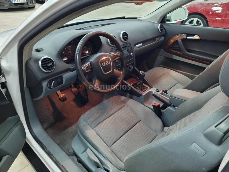 Audi A3 1.9TDI AMBIENTE 105CV 