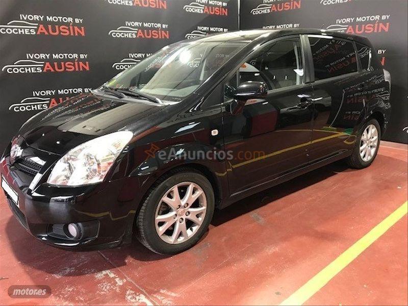 Toyota Corolla Verso 2.2 D4D 136 CV Luna de 2008 con 271.000 Km por 4.800 EUR. en Madrid
