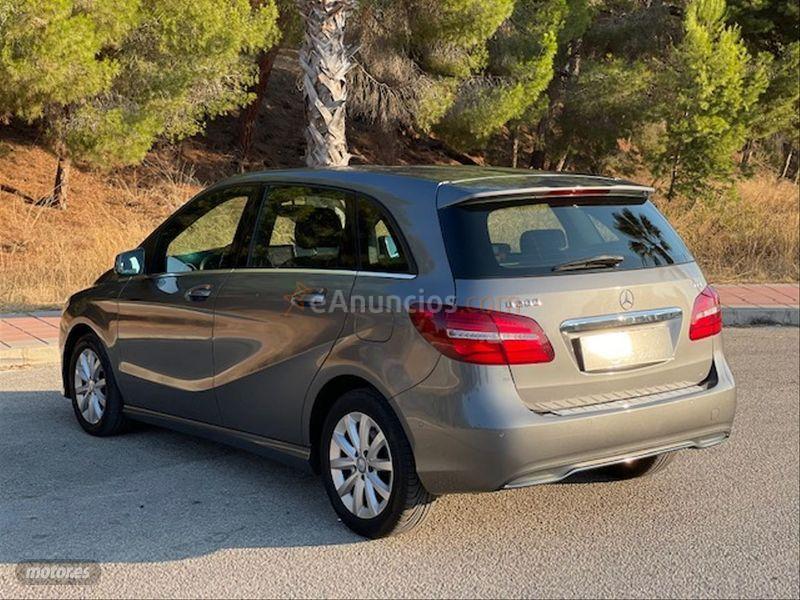 Mercedes Clase B B 200 d Sport de 2015 con 134.000 Km por 17.990 EUR. en Malaga