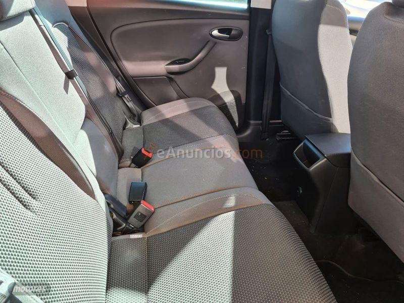 Seat Altea 1.6 TDI 105cv SS ITech EEcomotive de 2014 con 121.000 Km por 9.800 EUR. en Barcelona