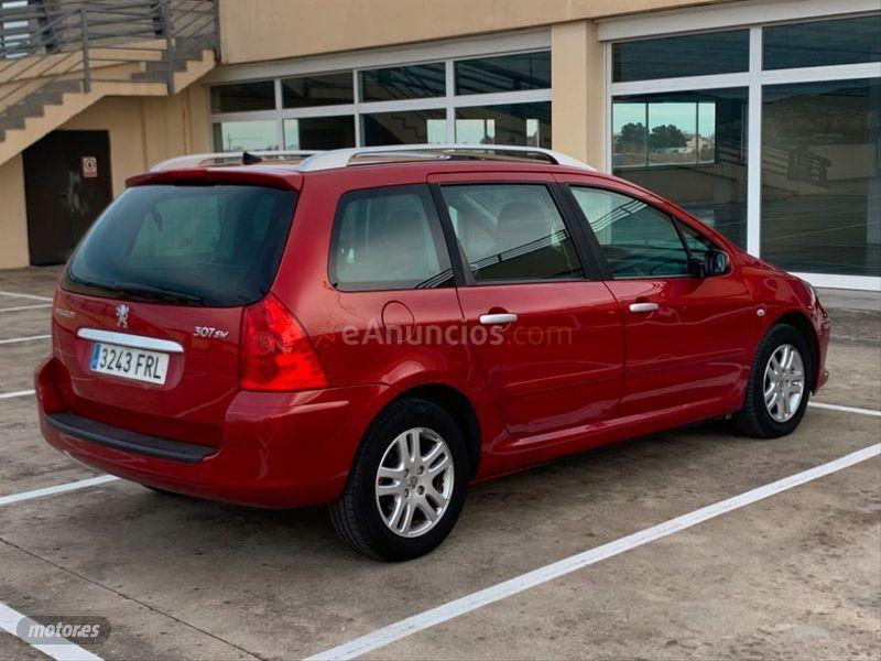 Peugeot 307 SW 1.6 de 2007 con 150.000 Km por 3.500 EUR. en Barcelona