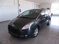 Peugeot 5008 Allure 1.6 HDI 112 FAP de 2012 con 165.000 Km por 8.990 EUR. en Valencia