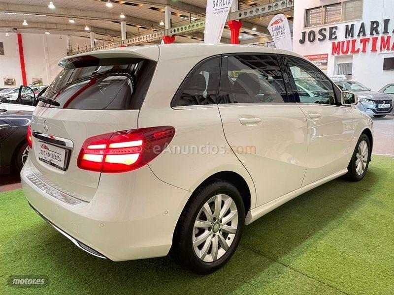Mercedes Clase B B 180 d Urban de 2016 con 198.000 Km por 14.990 EUR. en Sevilla