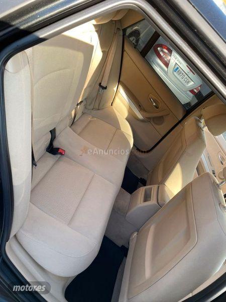 BMW Serie 3 318d Auto Touring de 2011 con 227.000 Km por 6.999 EUR. en Madrid