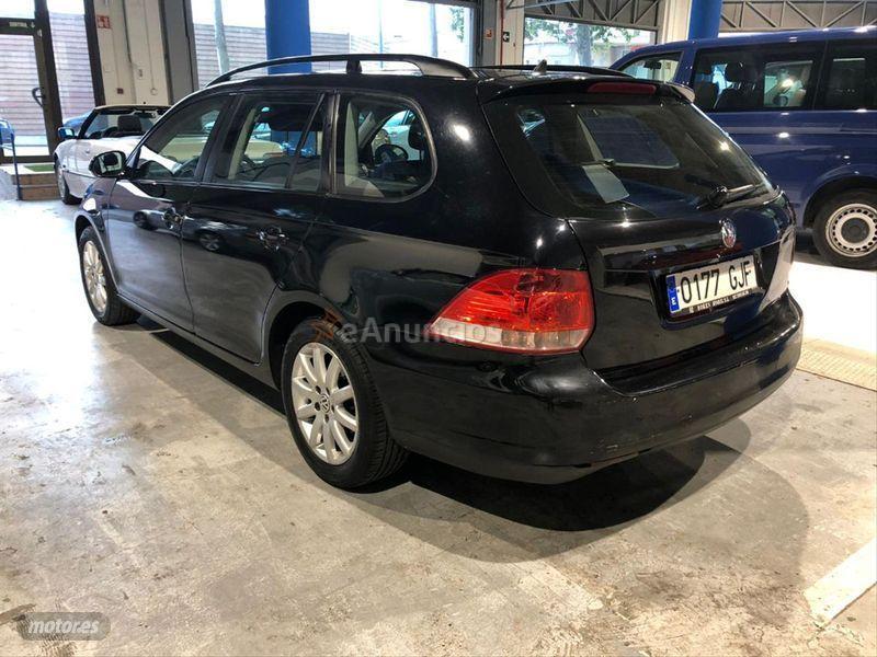 Volkswagen Golf Variant 1.9 TDI 105cv Edition de 2008 con 287.000 Km por 3.900 EUR. en Barcelona