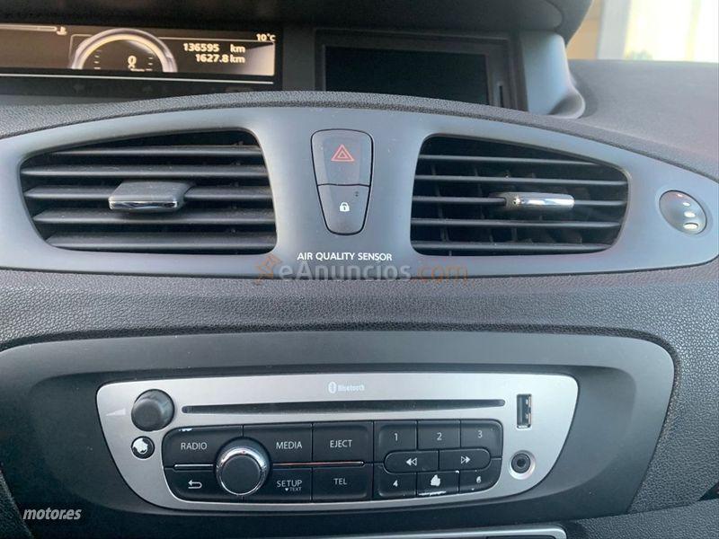 Renault Grand Scenic Dynamique Energy dCi 110 eco2 7p 2012 de 2013 con 135.000 Km por 9.500 EUR. en Sevilla