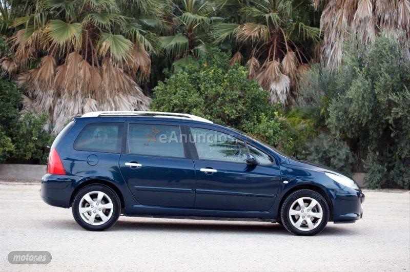 Peugeot 307 SW 1.6 HDi Pack de 2007 con 266.100 Km por 3.500 EUR. en Murcia