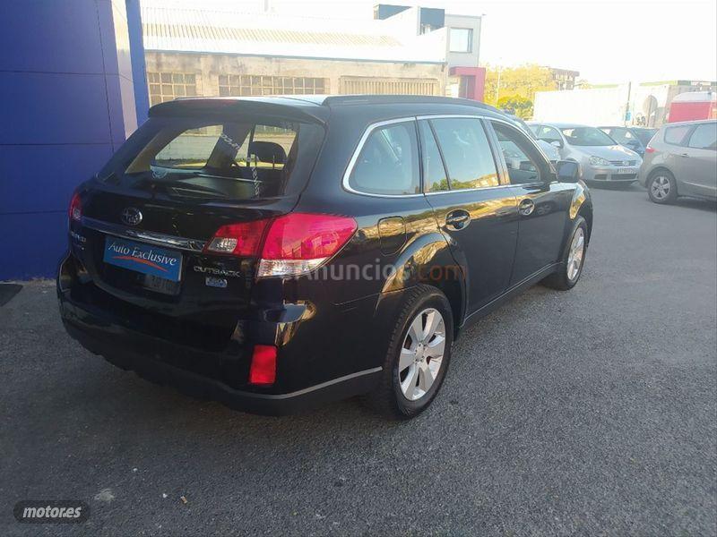 Subaru Outback 2.0 Diesel Premium de 2010 con 240.000 Km por 6.490 EUR. en Vizcaya